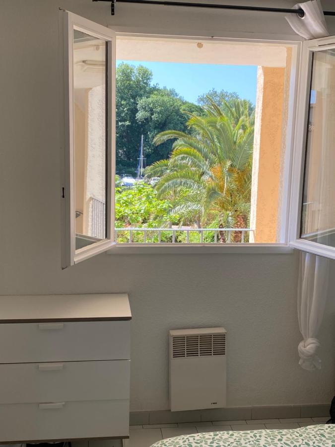 2 Bedrooms, 15 Min Walk To Beach, Ac, Pool & Fiber Internet In A Quiet, Private Gated Domain 5Kms To St Tropez Cogolin Exterior photo