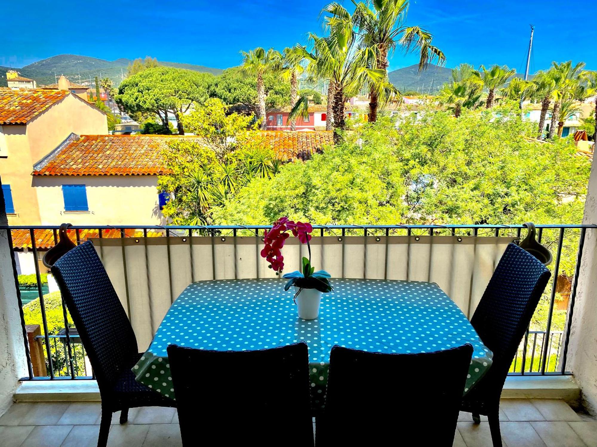 2 Bedrooms, 15 Min Walk To Beach, Ac, Pool & Fiber Internet In A Quiet, Private Gated Domain 5Kms To St Tropez Cogolin Exterior photo